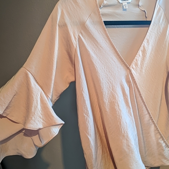 Express Blouse - Picture 3 of 4